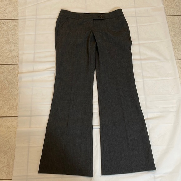 Victoria's Secret Pants - Victoria Secret women’s charcoal grey Dre’s pants size 2